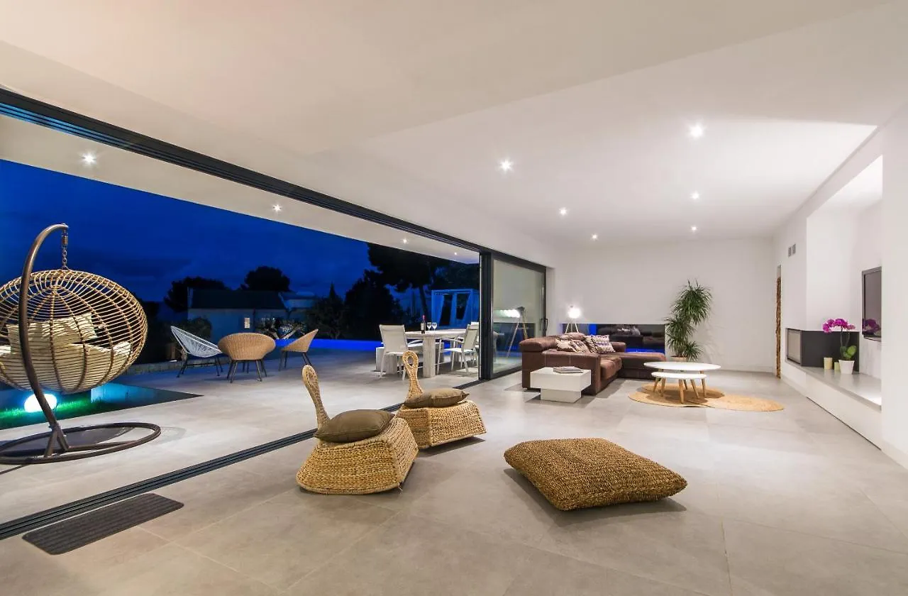 Sunset Villa O2 알쿠디아 스페인